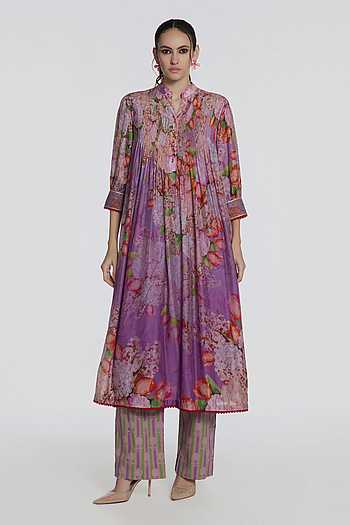 Noor-E-Gul Printed Kurta With Pant