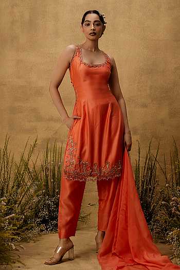 Embroidered Kurta Set
