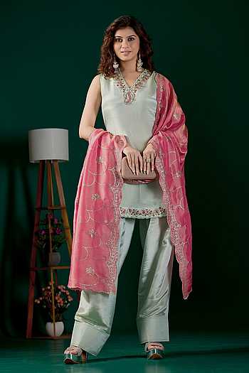 Embroidered Kurta Set