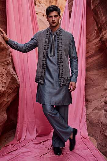 Textured Embroidered Waistcoat & Kurta Set