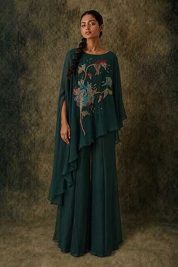 Wisp Embroidered Cape Set
