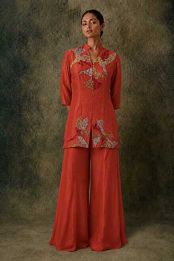 Wander Embroidered Kurta & Pant Set