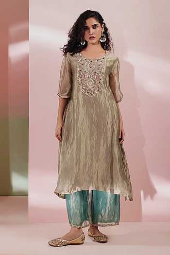 Hiba Yoke Embroidered Kaftan & Palazzo Set