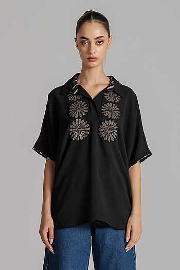 Daisy Textured Crepe Top