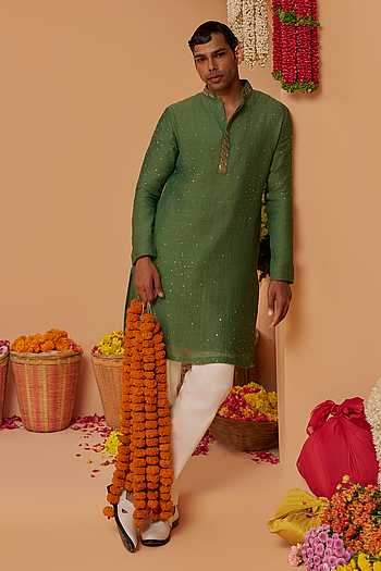 Badla Hand Embroidered Kurta