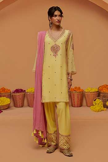 Hand Embroidered Kurta Set