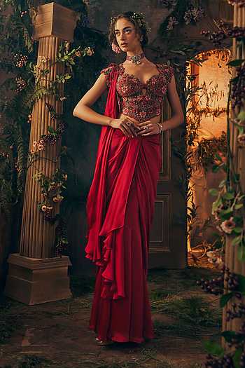 Sarong Skirt Set With Choker Dupatta