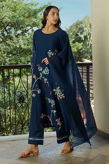 Midnight Blue Floral Applique Kurta Set