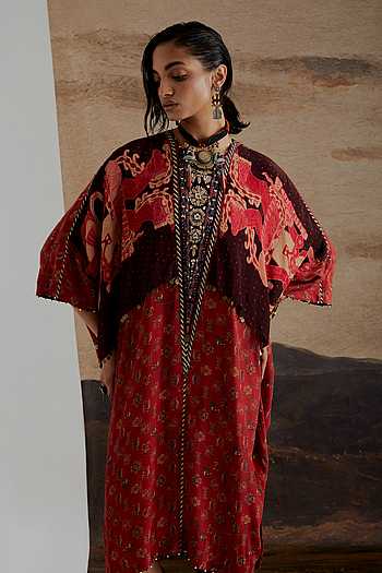 Miraat Printed & Embroidered Tunic