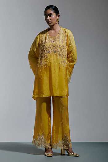 Embroidered Kurta & Pant Set