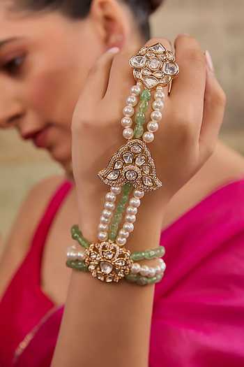 Kundan Polki & Pearl Hathphool