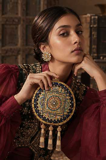 Mandala Print Round Embroidered Clutch Bag