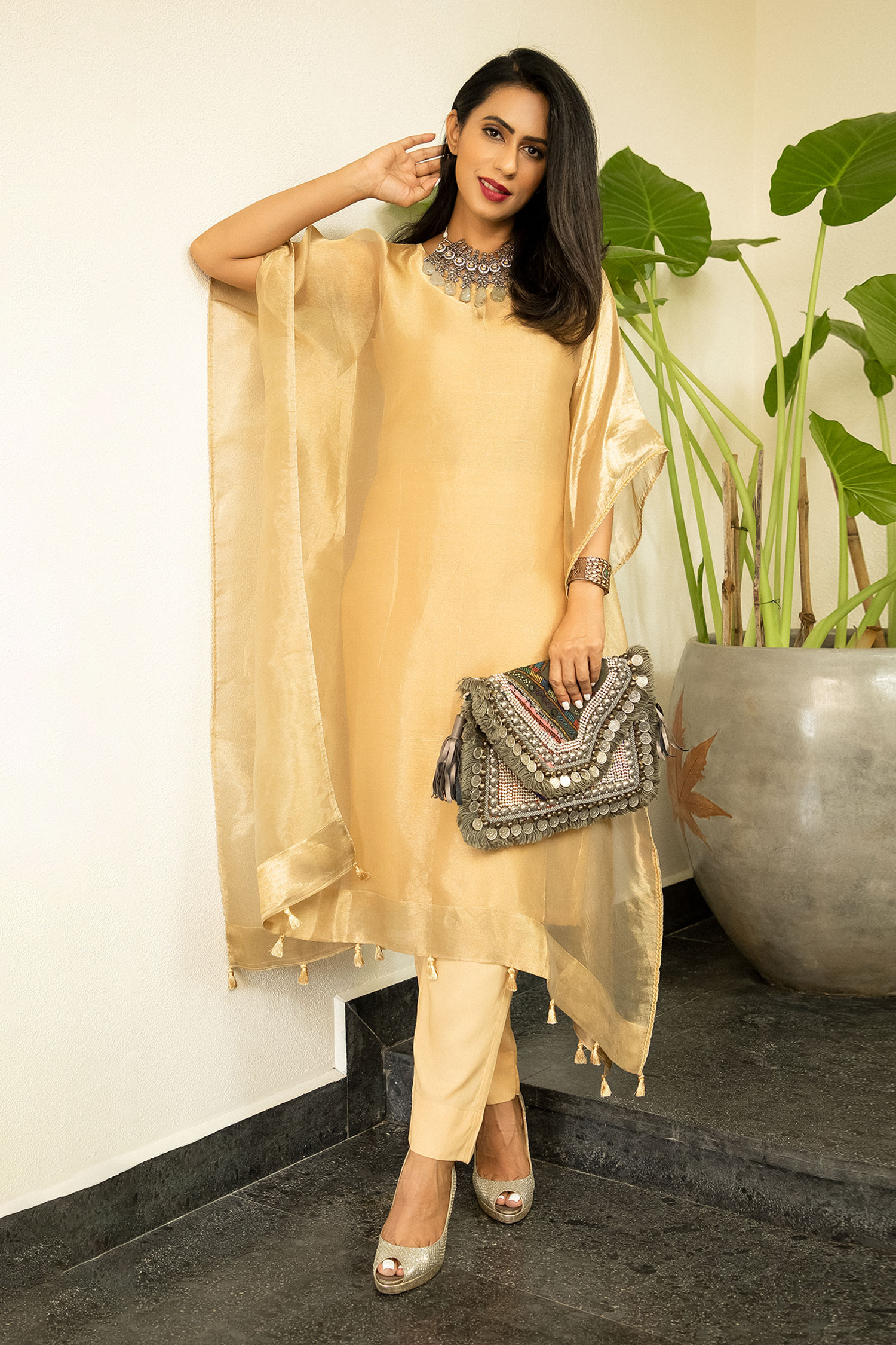 The combination of royal blue and gold makes this kurta suitable for  special occasions such as