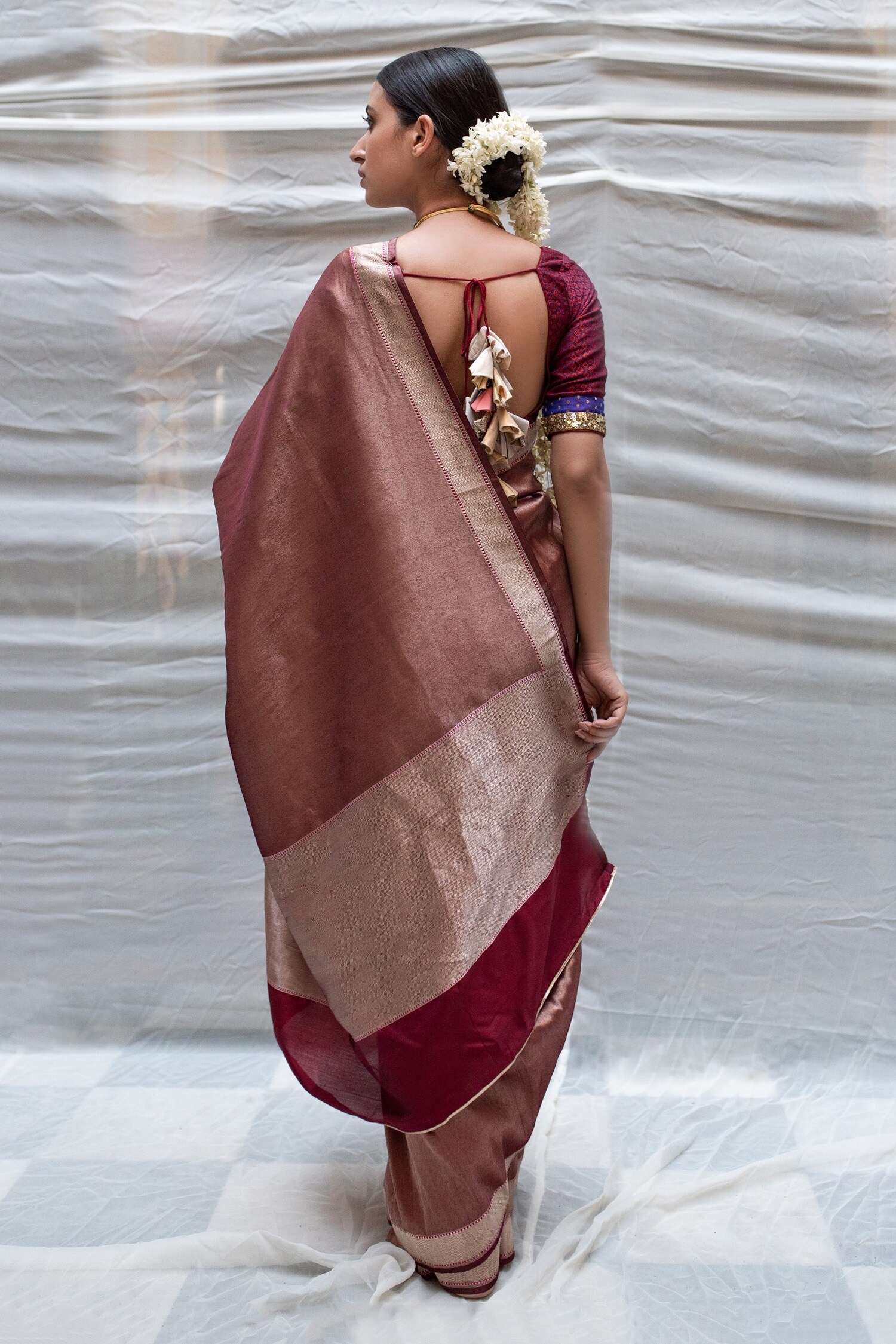 Buy Maroon Sarees Online At Best Prices – Koskii