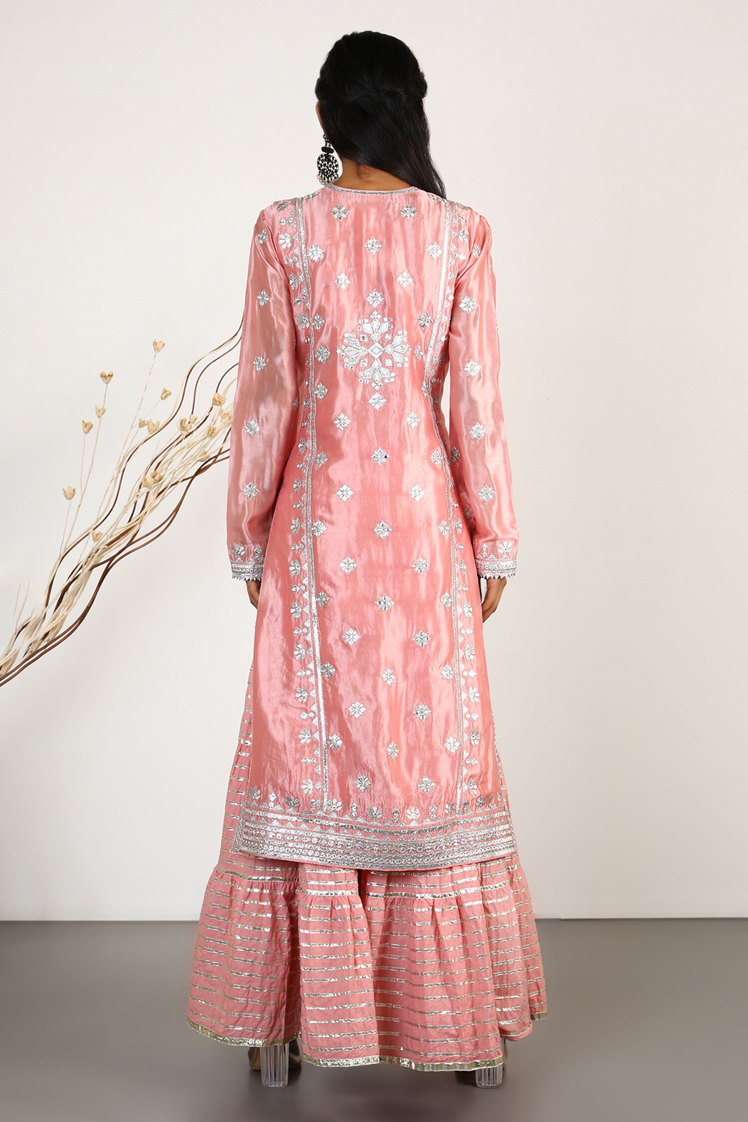 Buy Mirror Embellished Kurta Set by Gopi Vaid at Aza Fashions