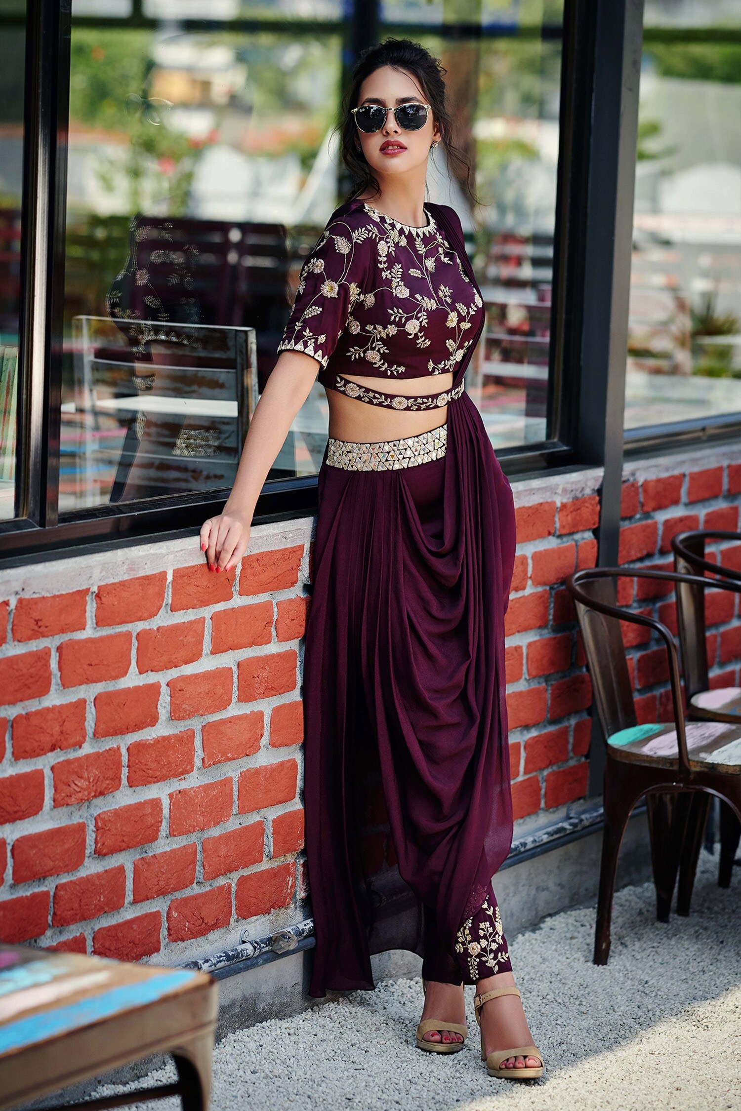 Suruchi Parakh Purple Satin Silk; Lining: Shantoon Pre-draped Pant Saree Set For Women