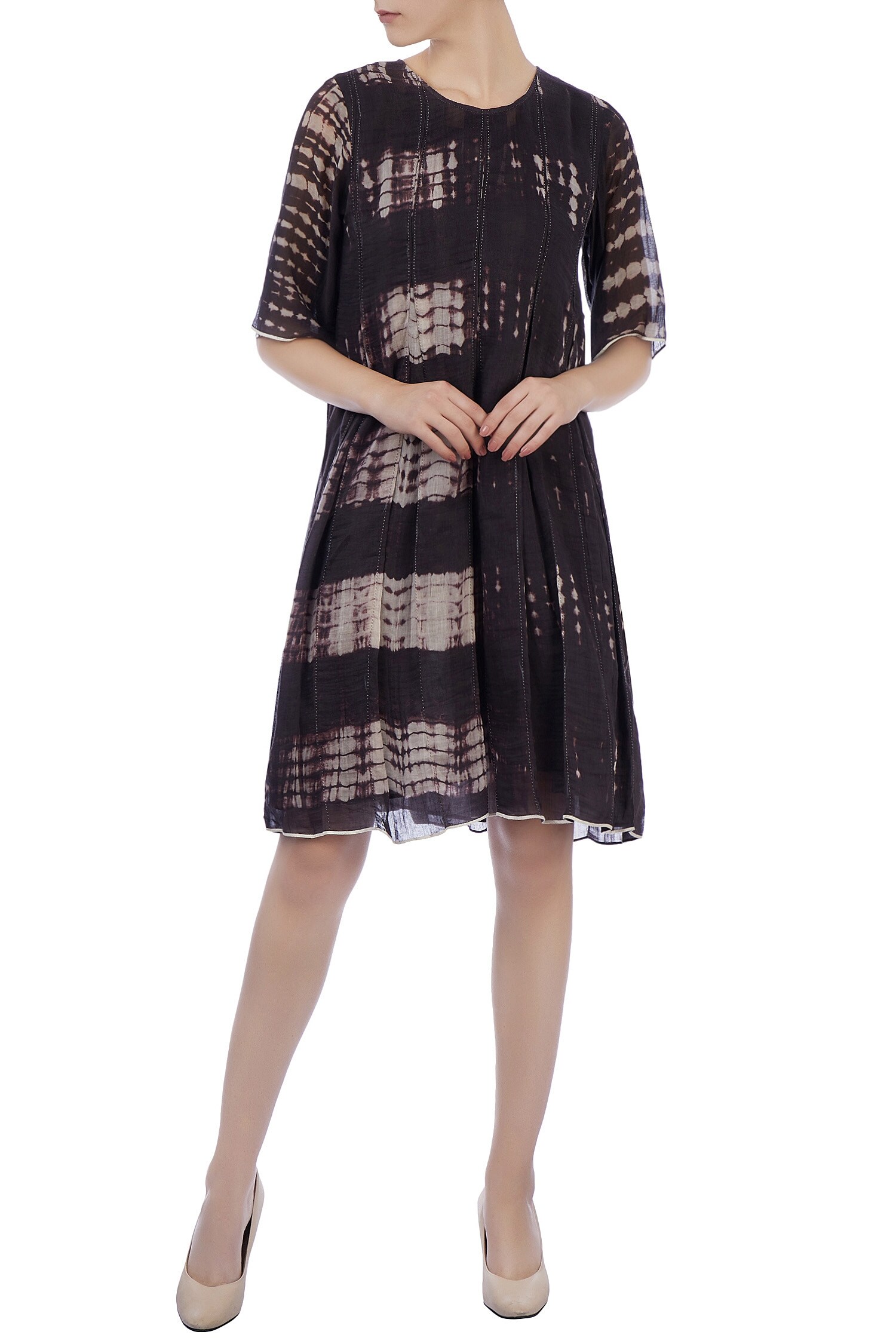 Urvashi Kaur Grey Hand-woven Silk Woven Tie Dye Round Dress For Women