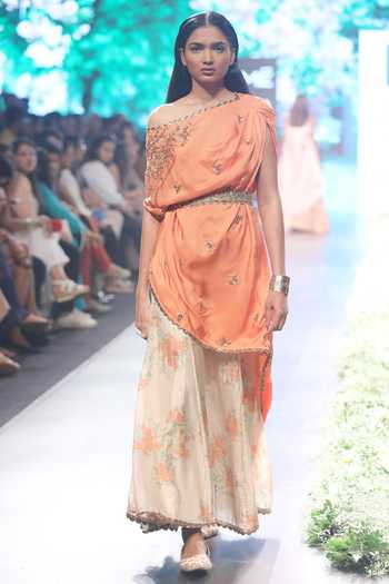 SVA Multi Kurta Set main image 0
