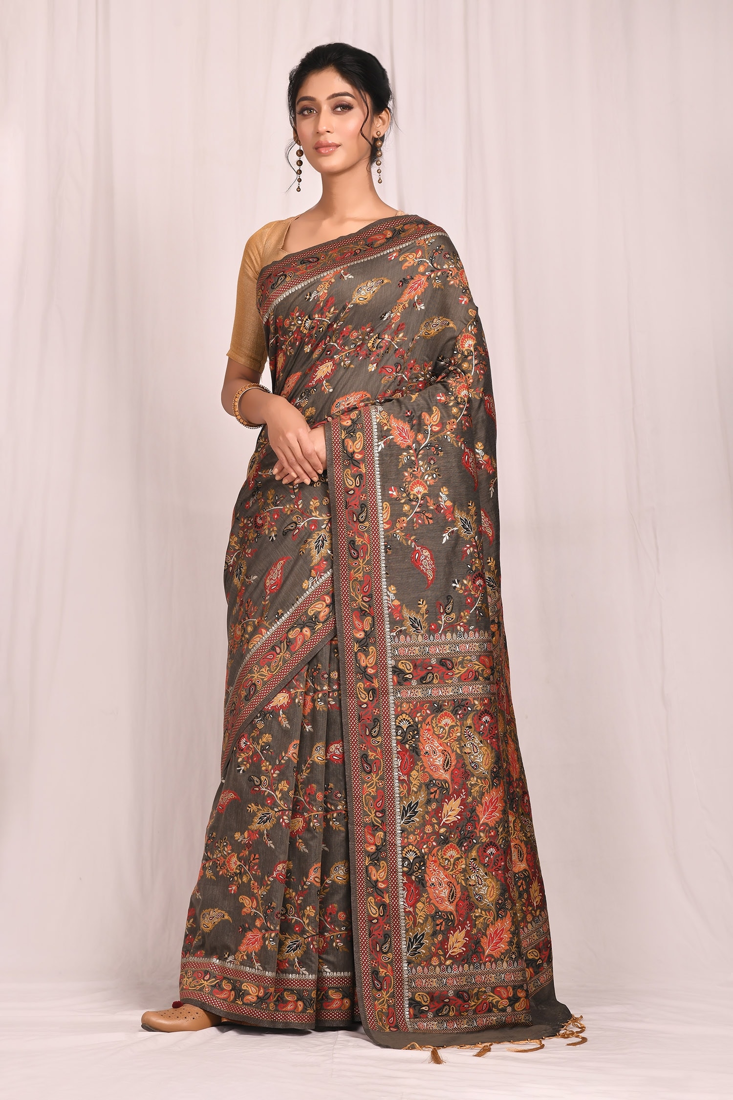 Nazaakat by Samara Singh Grey Cotton Silk Floral Woven Saree