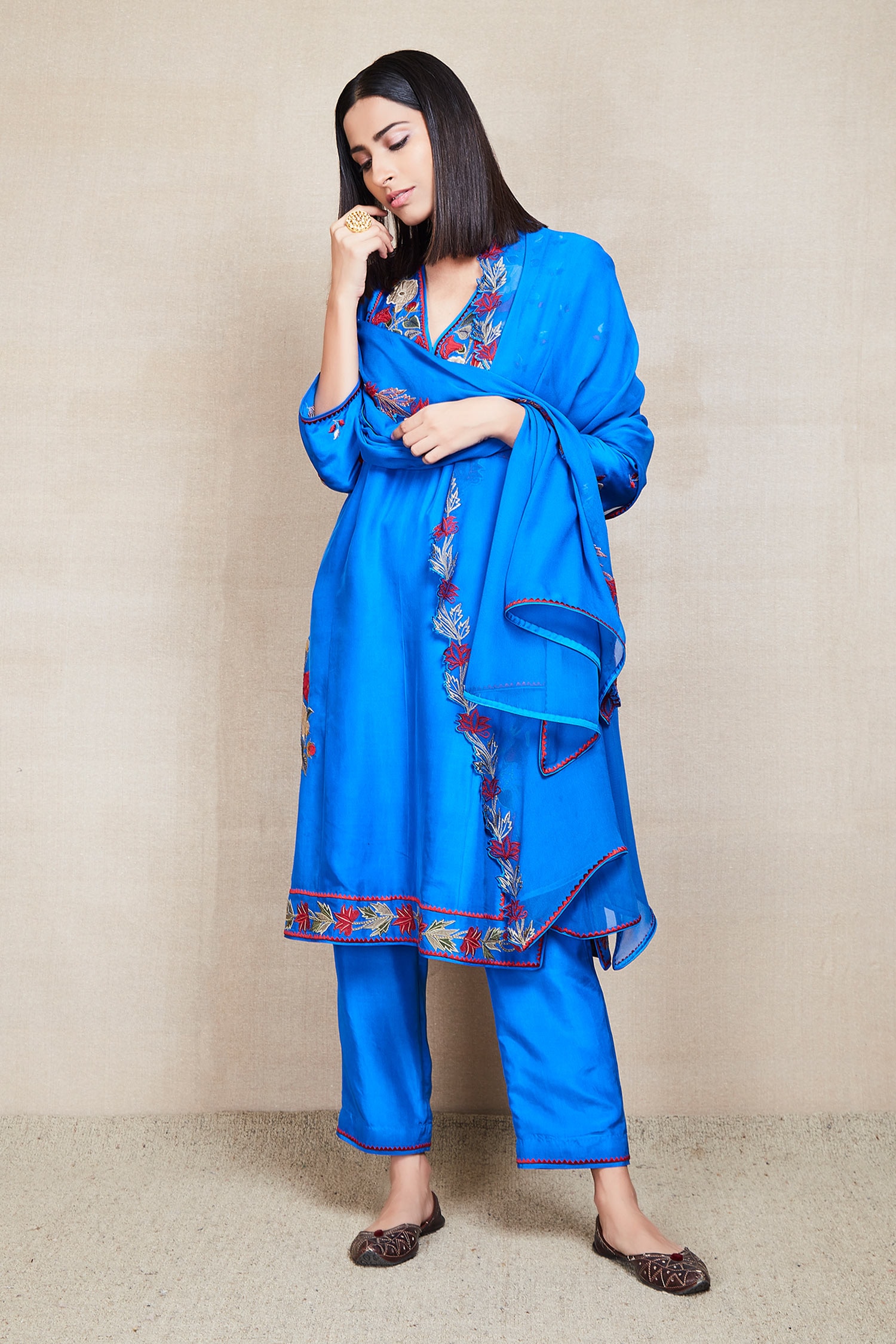 Buy Blue Silk Embroidery V Neck Kurta Set For Women By Sue Mue Online ...