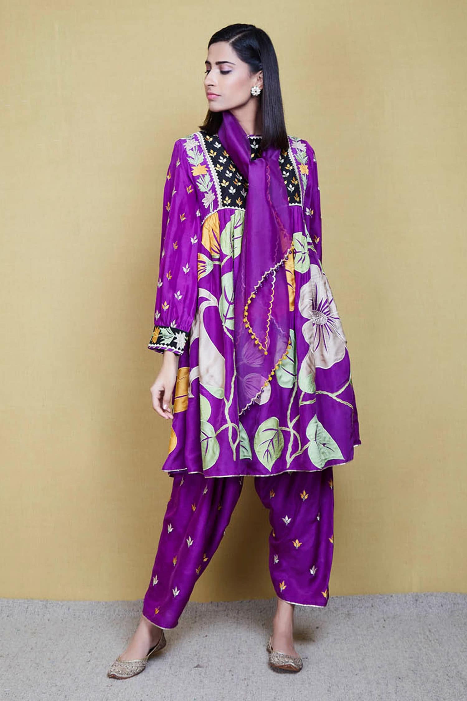 Buy Sue Mue Purple Silk Embroidered Kurta Set Online | Aza Fashions