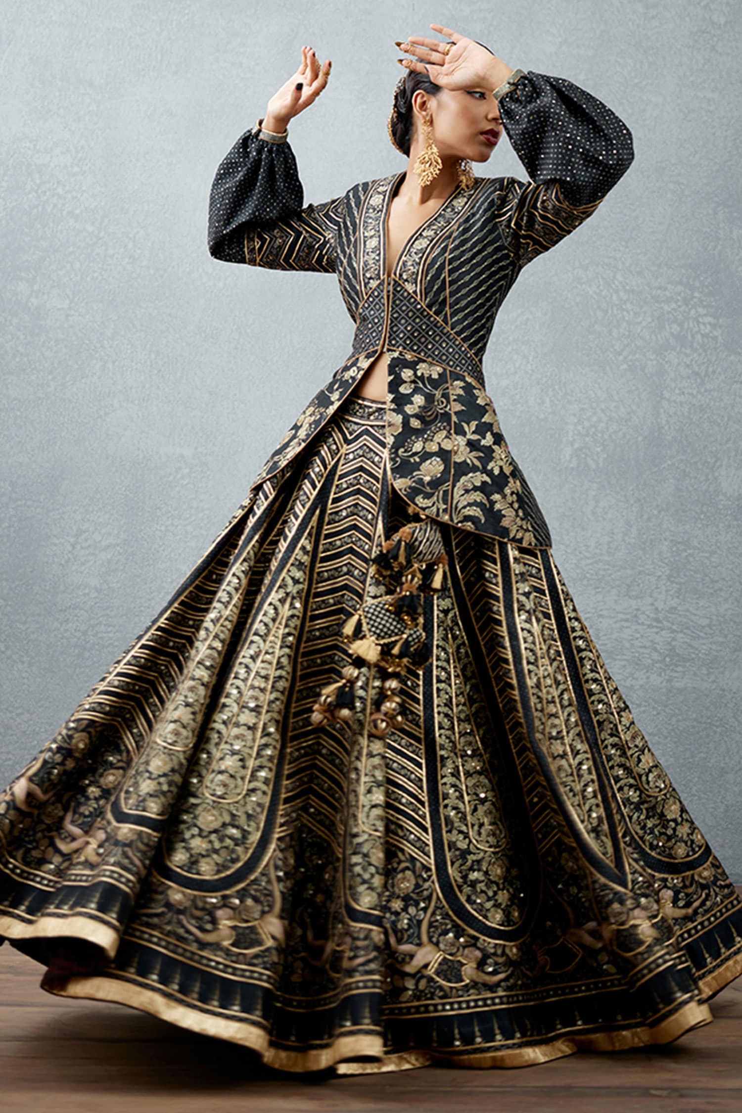 Buy Torani Black Heavy Raw Silk Gulghast Parvaneh Lehenga Jacket Set Online  | Aza Fashions