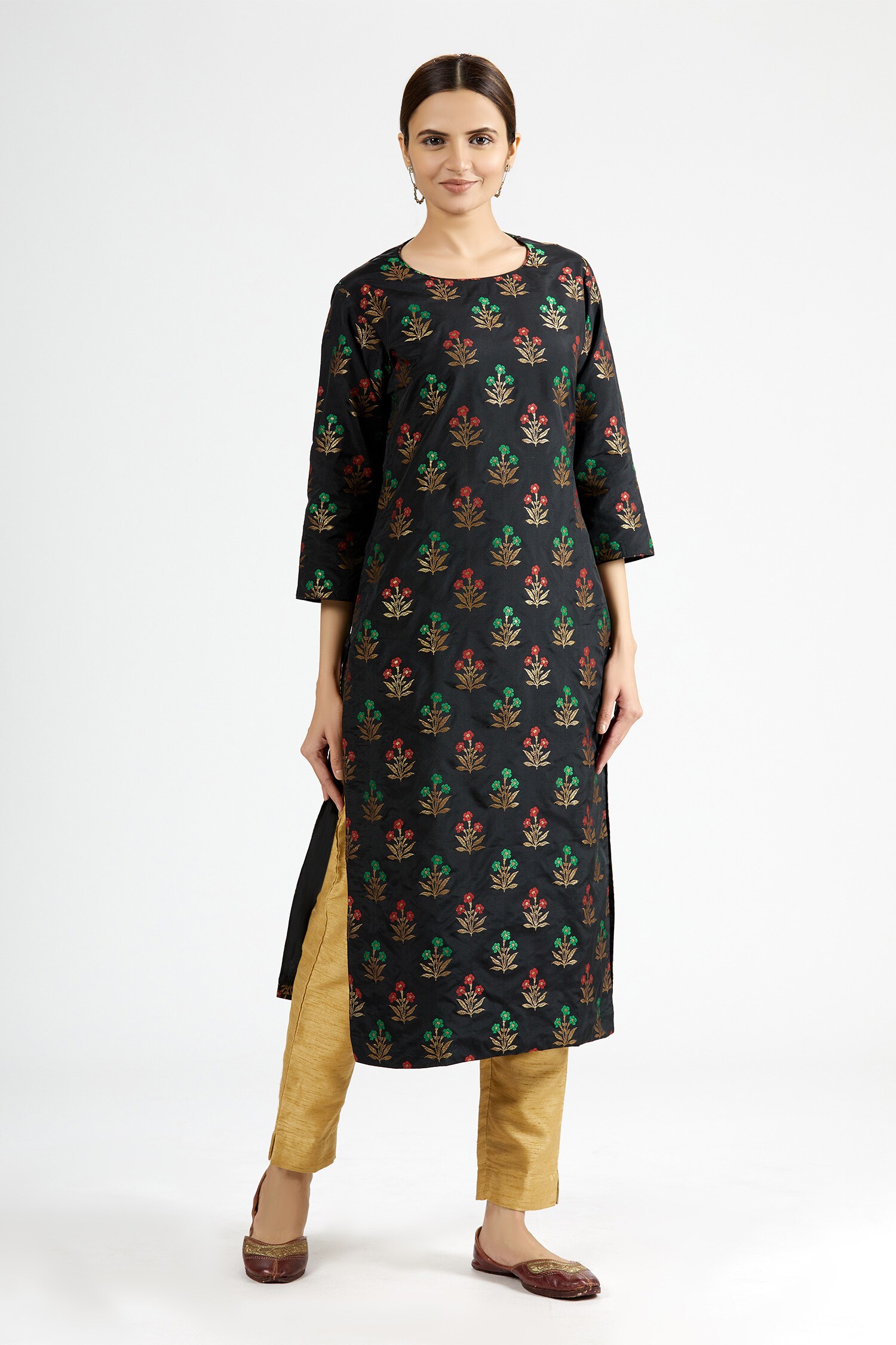 banarasi kurti neck design