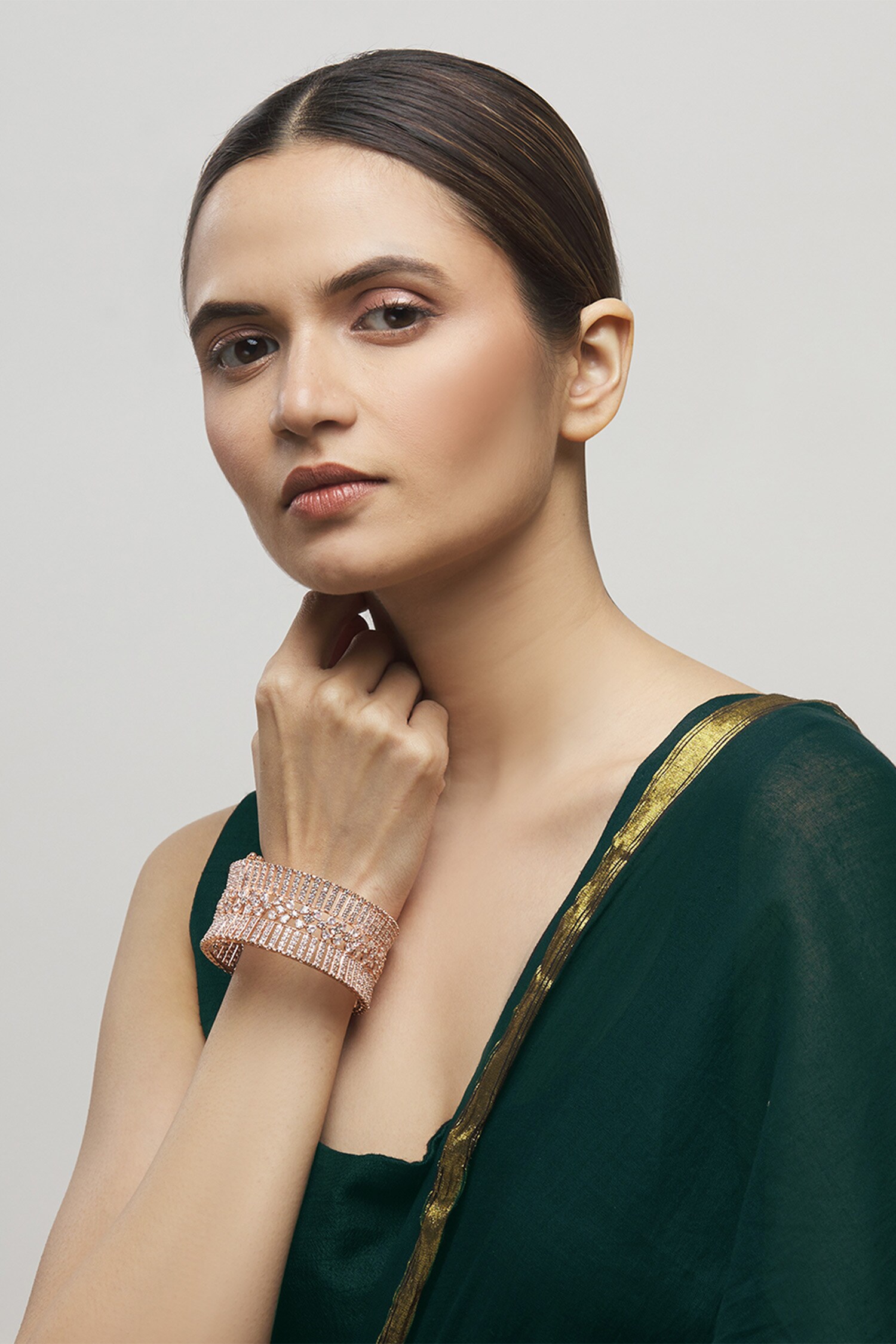 buy-moh-maya-by-disha-khatri-crystal-cutwork-bangle-online-aza-fashions