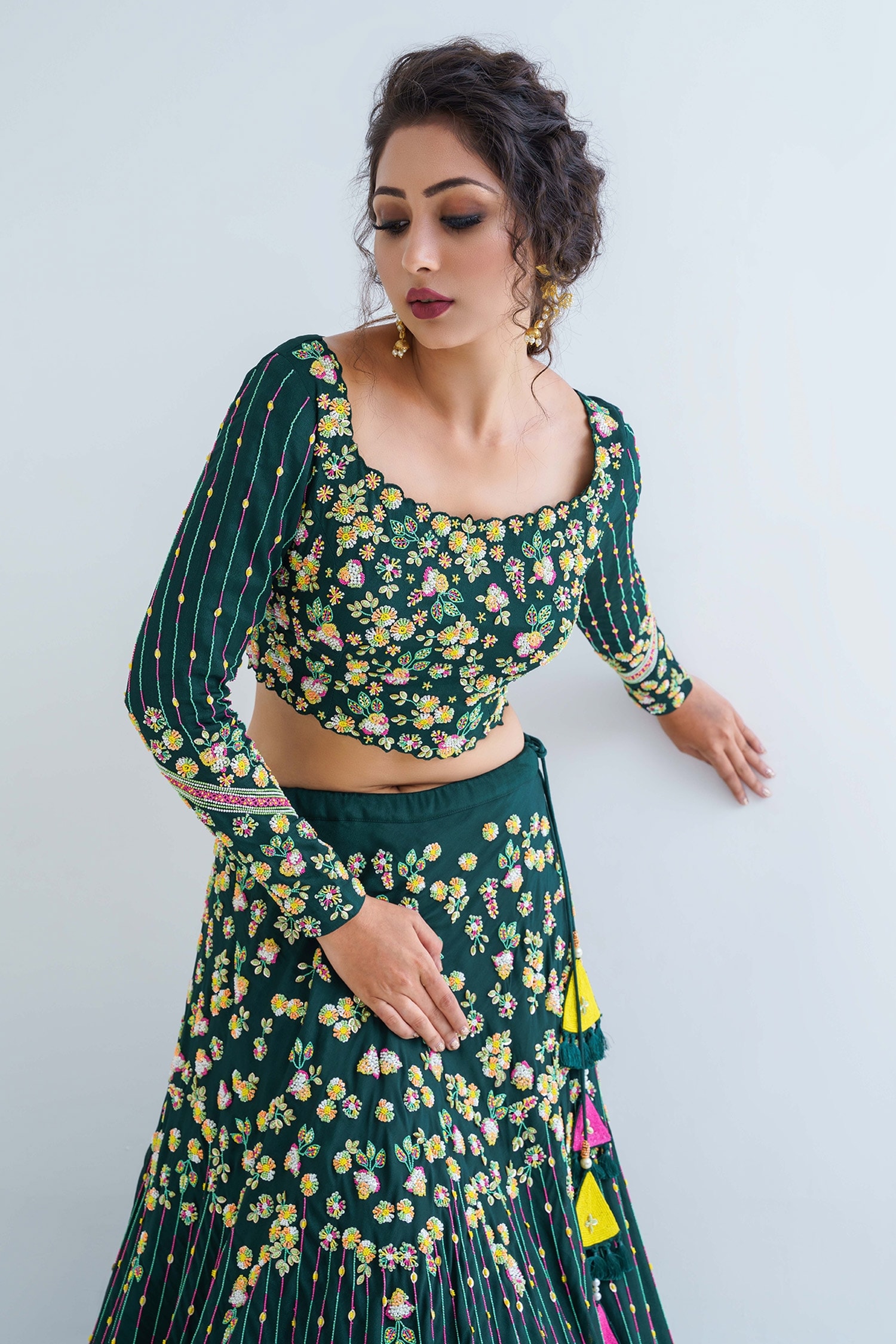Buy Suruchi Parakh Green Shantoon Floral Embroidered Lehenga Set Online ...