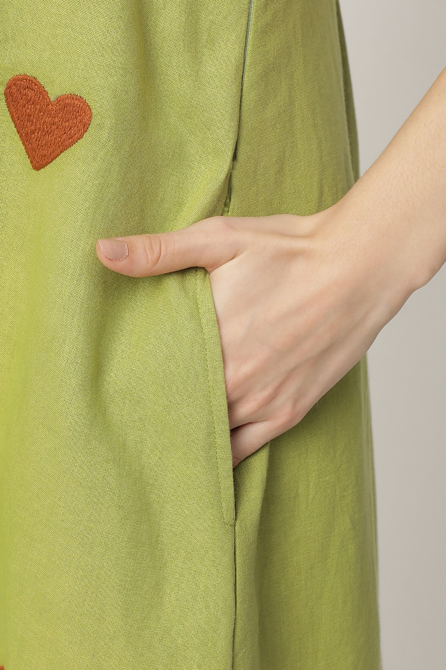 Musal - Green Cotton Linen Embroidery Heart Motifs Round Litzy Midi Dress  For Women