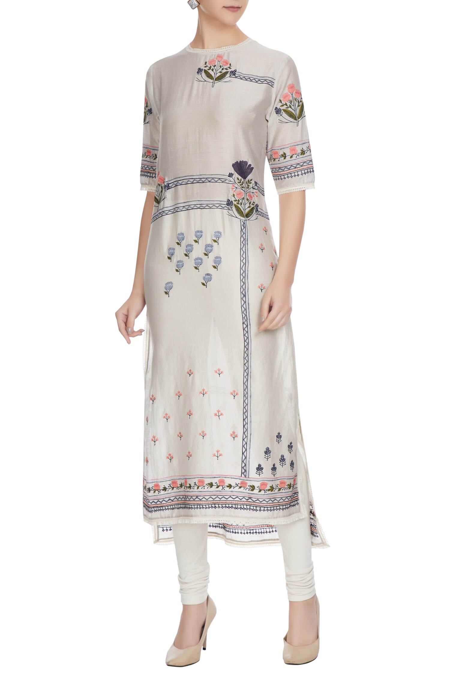 Buy Sahil Kochhar Glacier Grey Floral Embroidered Chanderi Kurta Online ...