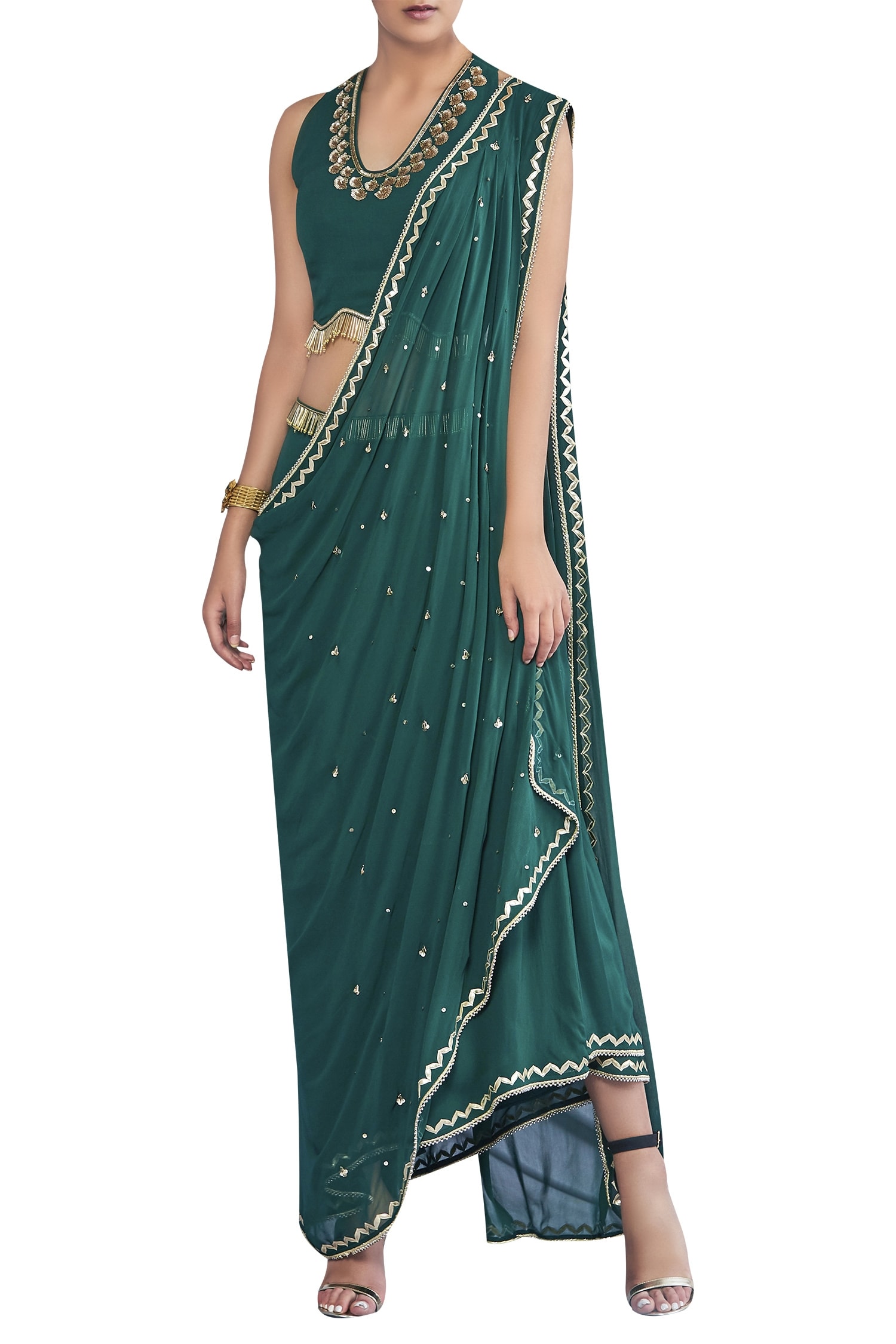 Buy Saree With Halter Neck Blouse By Limerick By Abirr N Nanki At Aza 4776