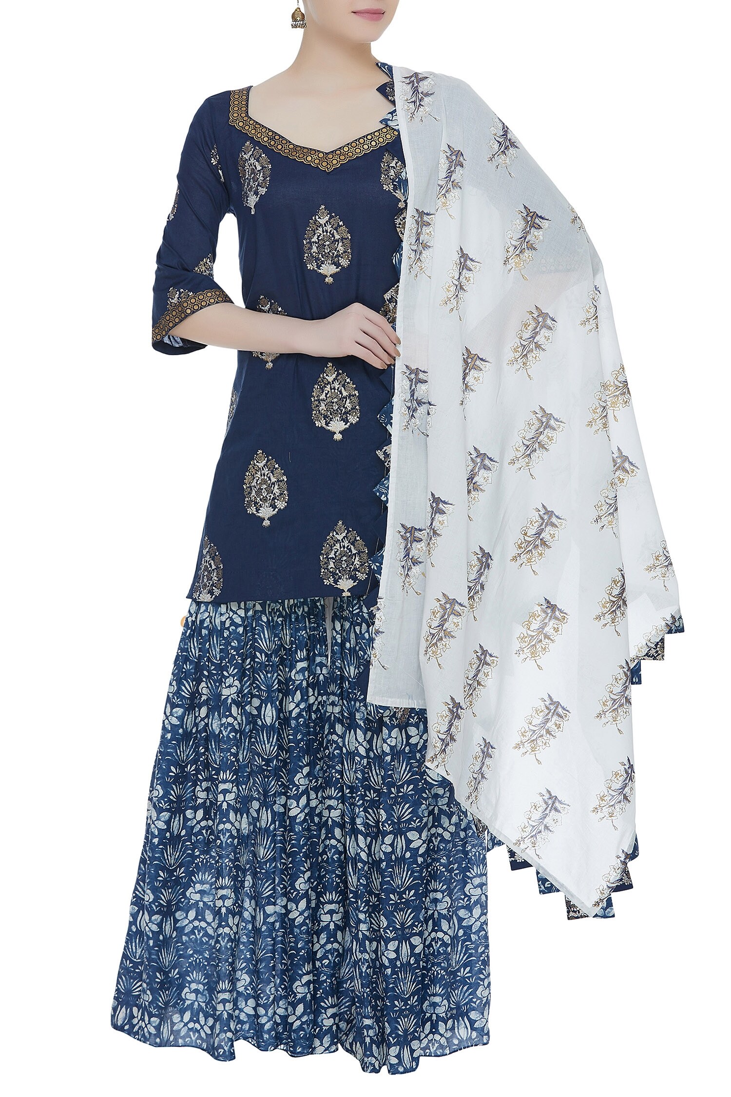 long kurti aur gharara