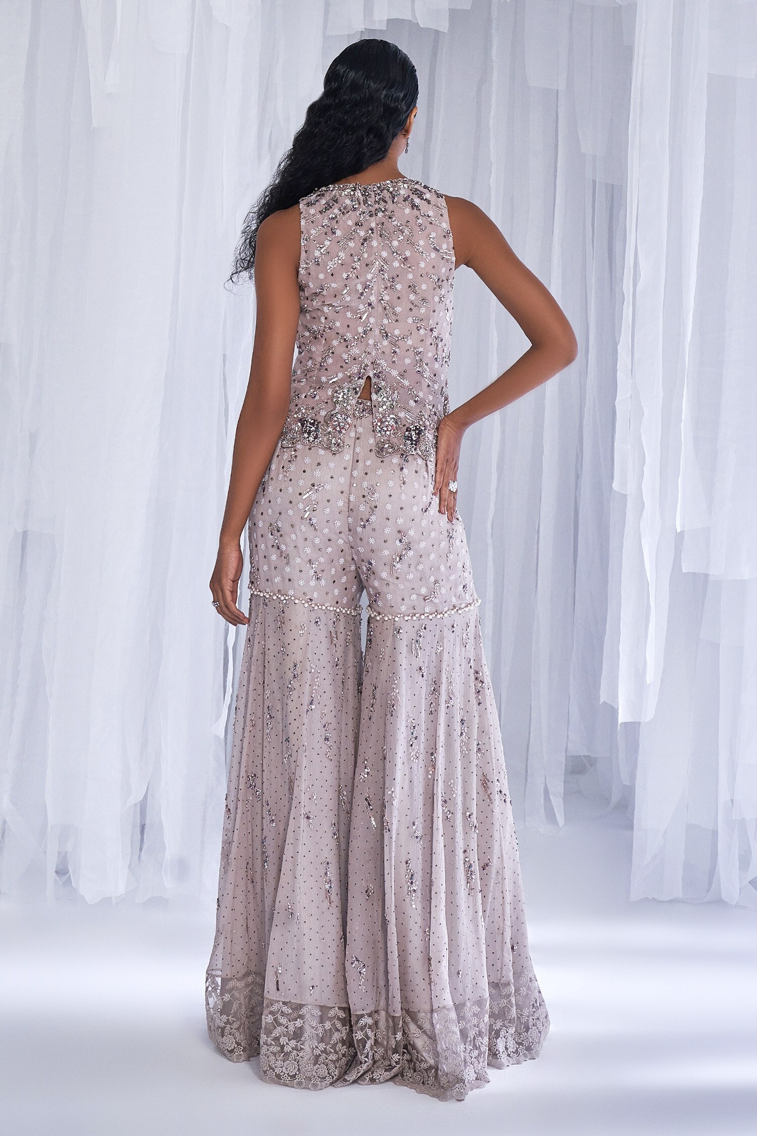 DIVARA - Crystal Lace for Saree,Suit,Dresses Embellishment