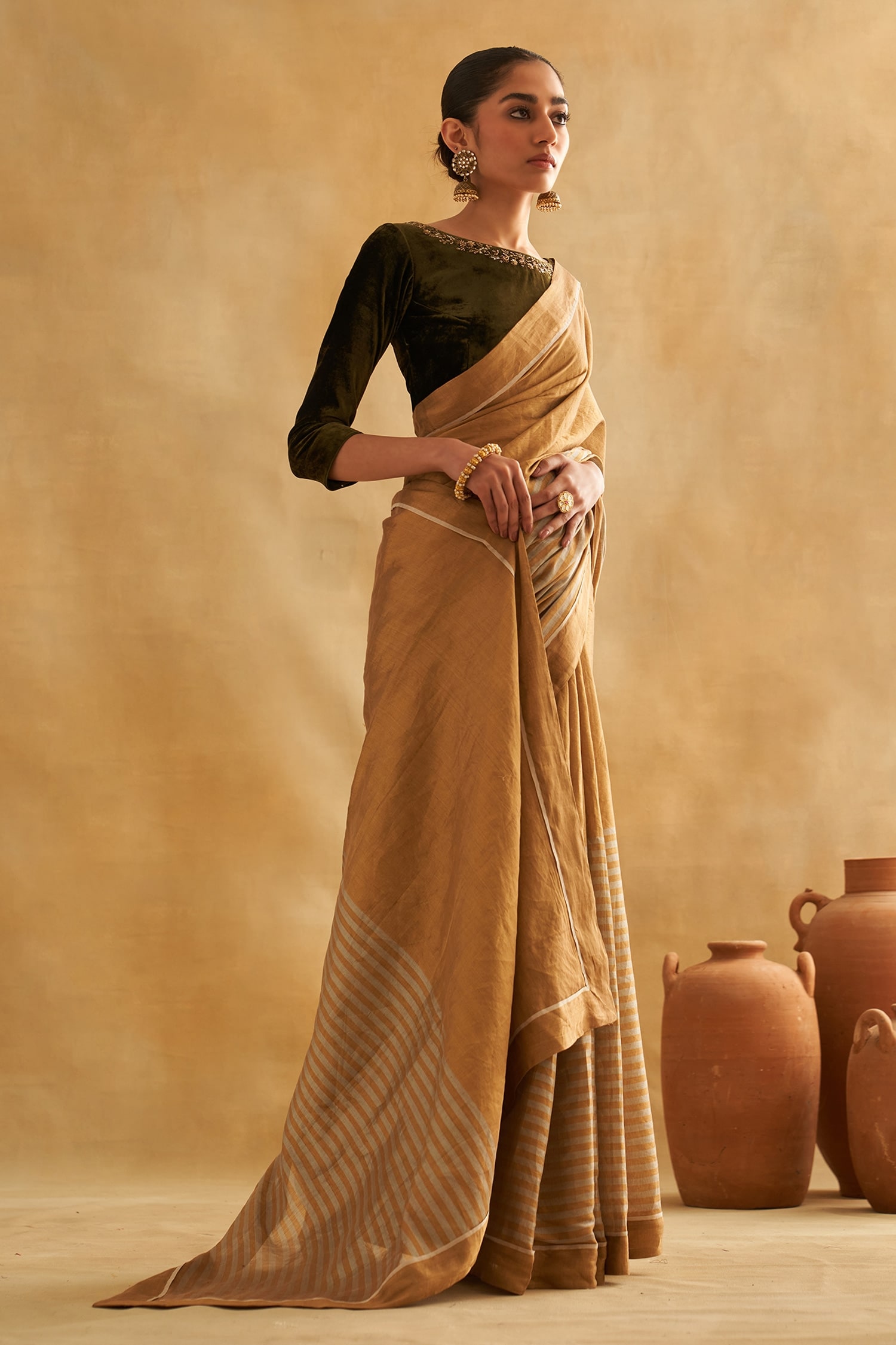 Banarasee Handwoven Tissue Jaal Work Saree-Amber Gold