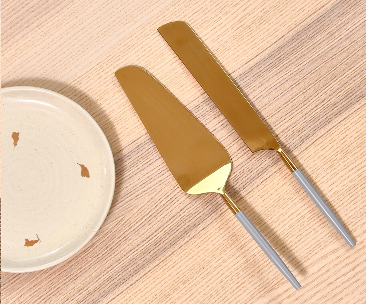 Buy Mason Home Deux Cake Knife And Server (Set of 2) Online Aza Fashions