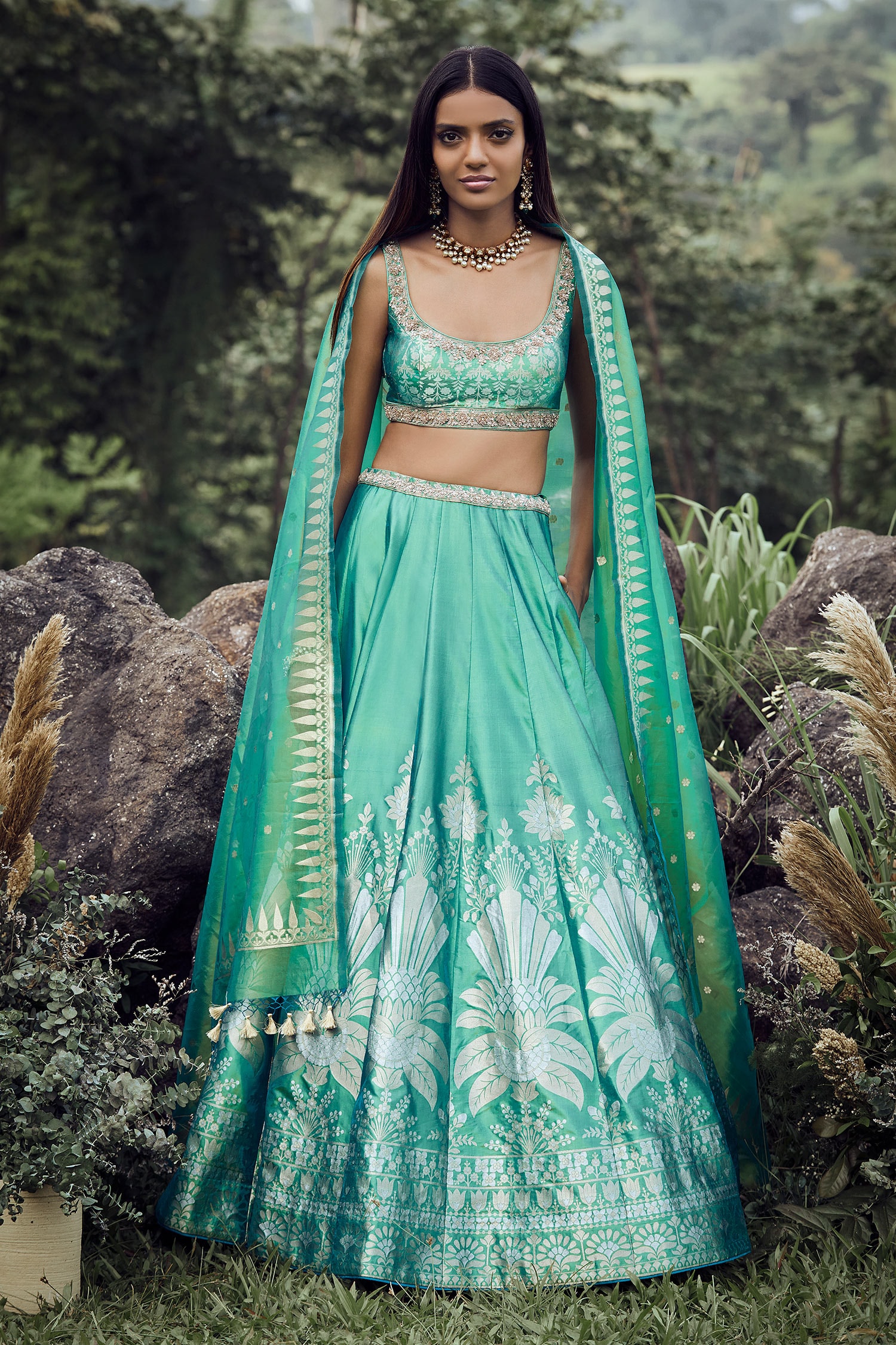 anita dongre lehengas on rent
