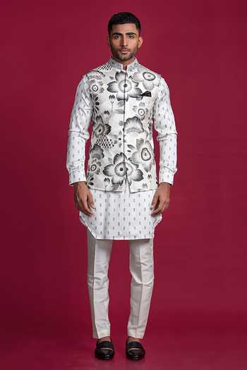 Gohar orange bundi and off-white kurta set