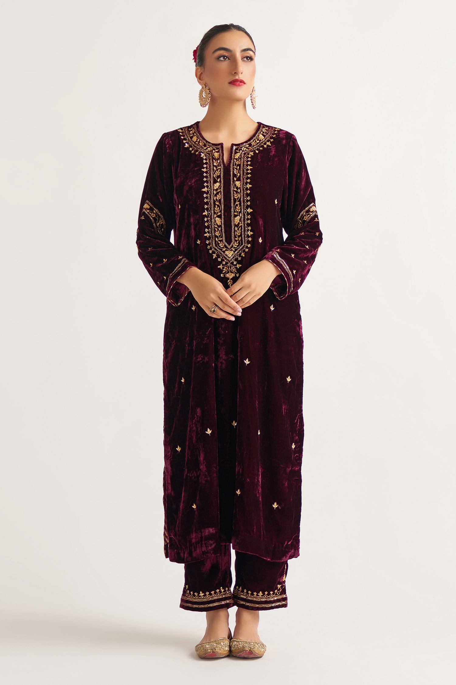 Buy Purple Velvet Embroidery Notched Kurta For Women by Anantaa by ...