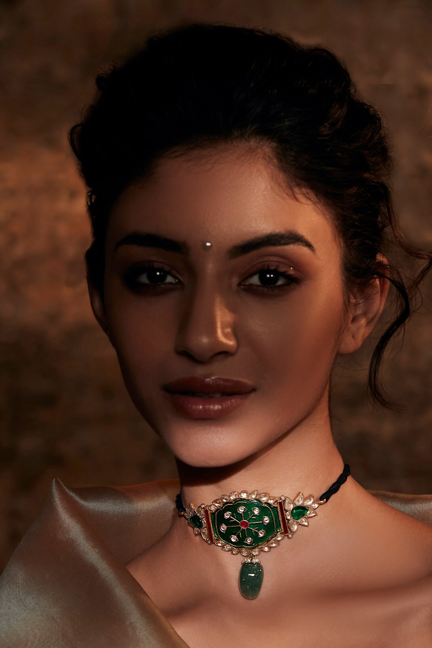 Buy Gold Plated Glass Stones Handcrafted Embellished Choker by Tarun
