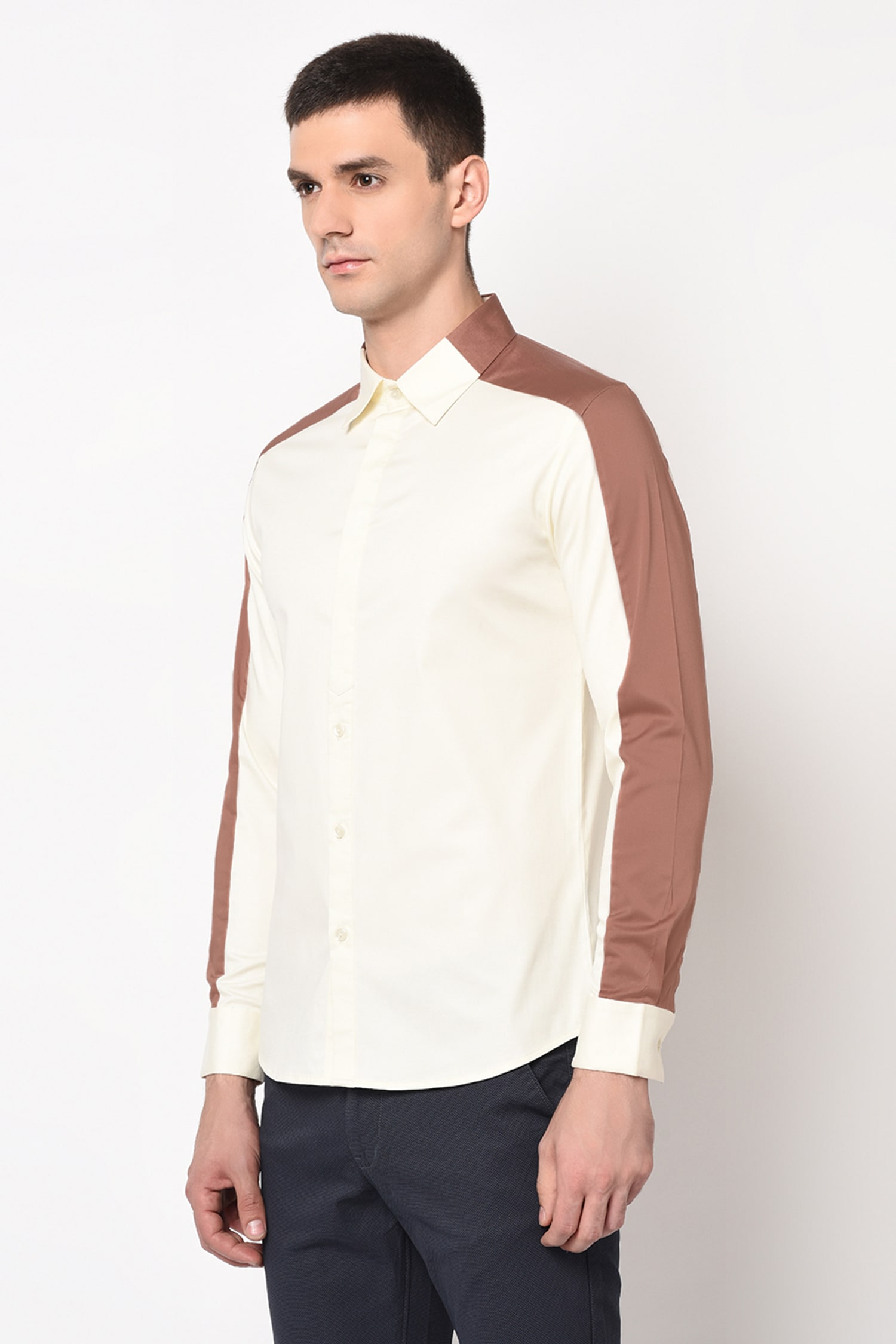 Buy Lacquer Embassy White Cotton Slim Fit Shirt Online | Aza Fashions