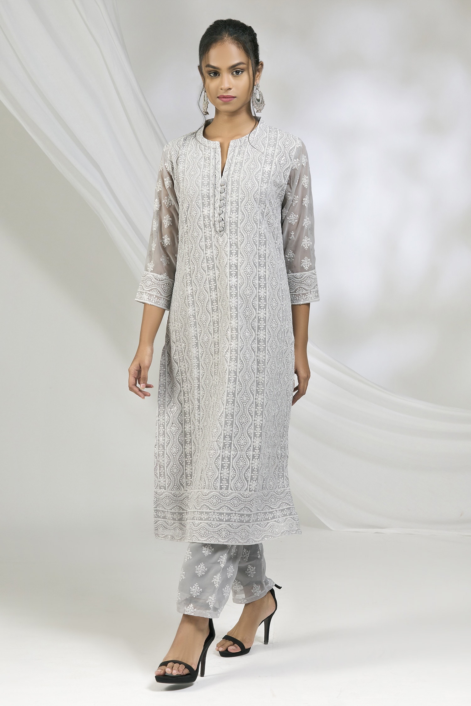 chikankari flared kurta