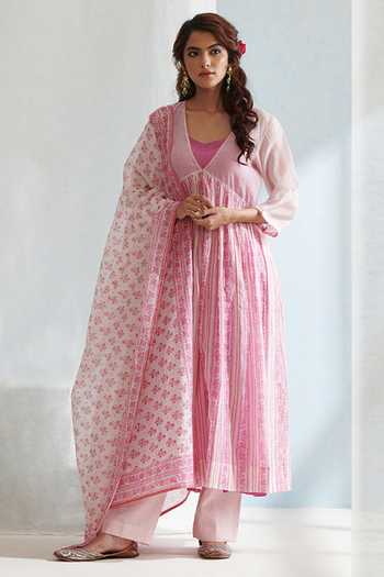 Women's Pink Ethnic Motifs Printed Thread Work Chanderi Silk Kurta Set