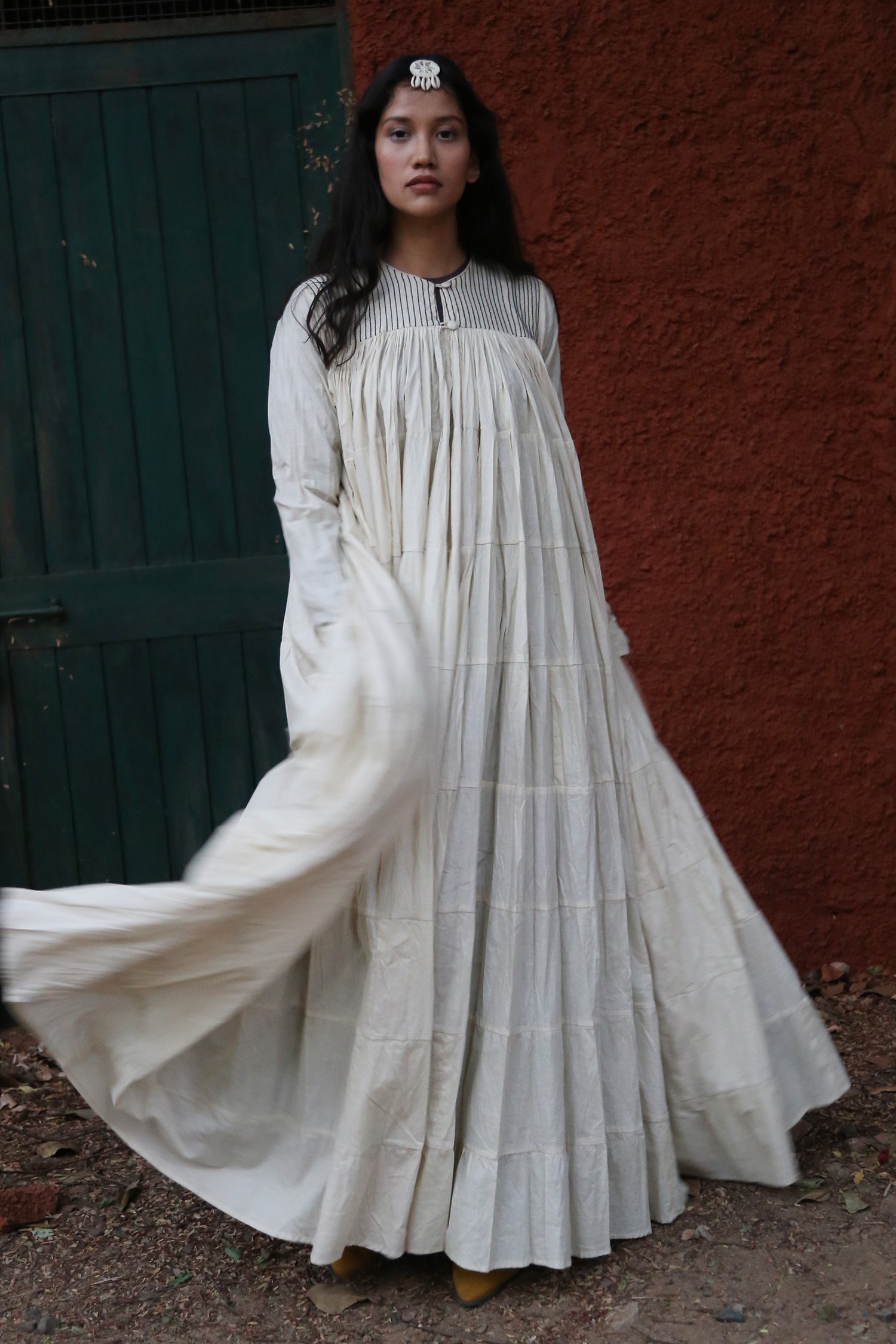 Buy Chambray & Co. White Cotton Mul Tiered Maxi Dress Online | Aza Fashions