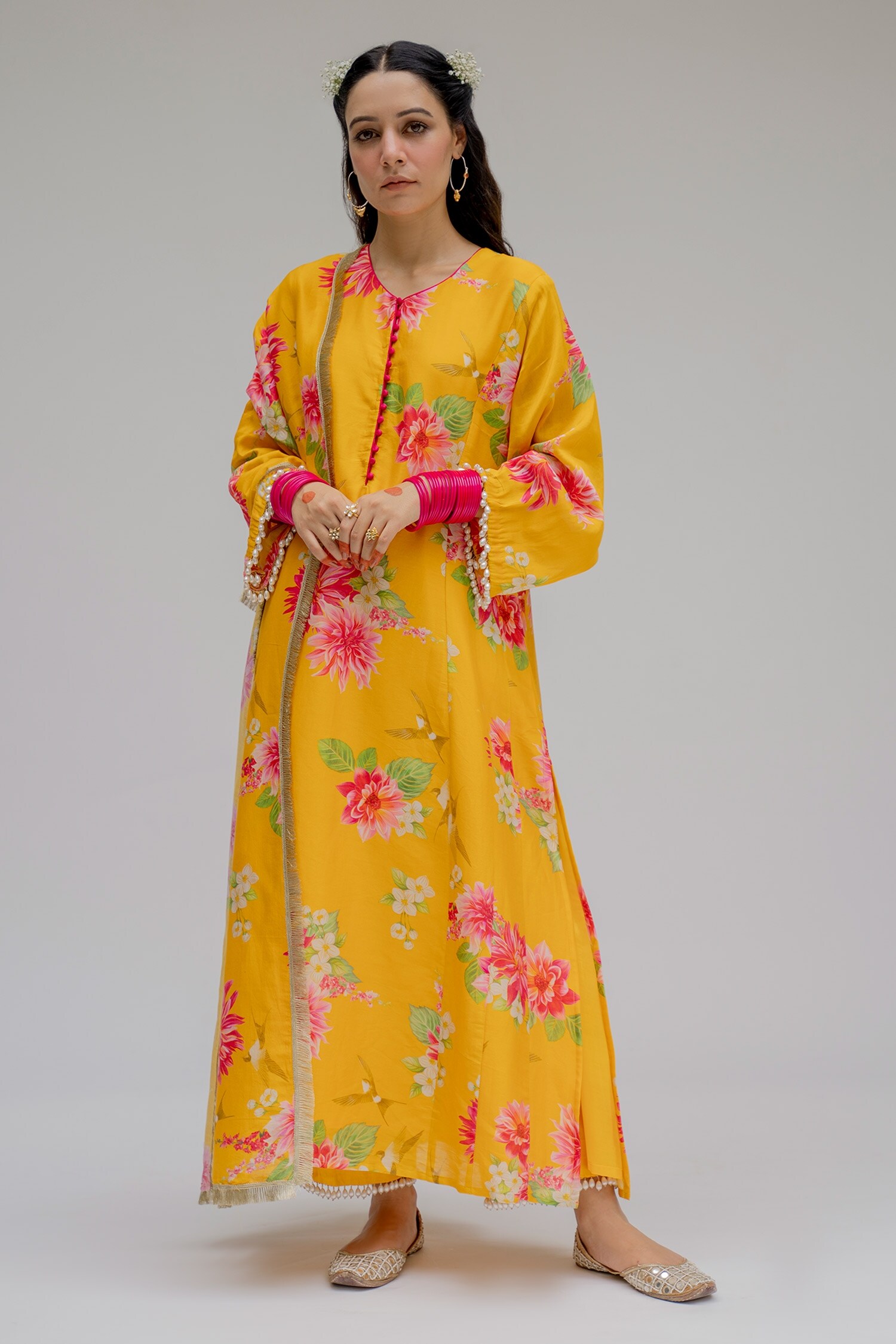 Buy Yellow Chanderi Silk; Cotton; Lining: Shantoon Floral Kurta Set For ...