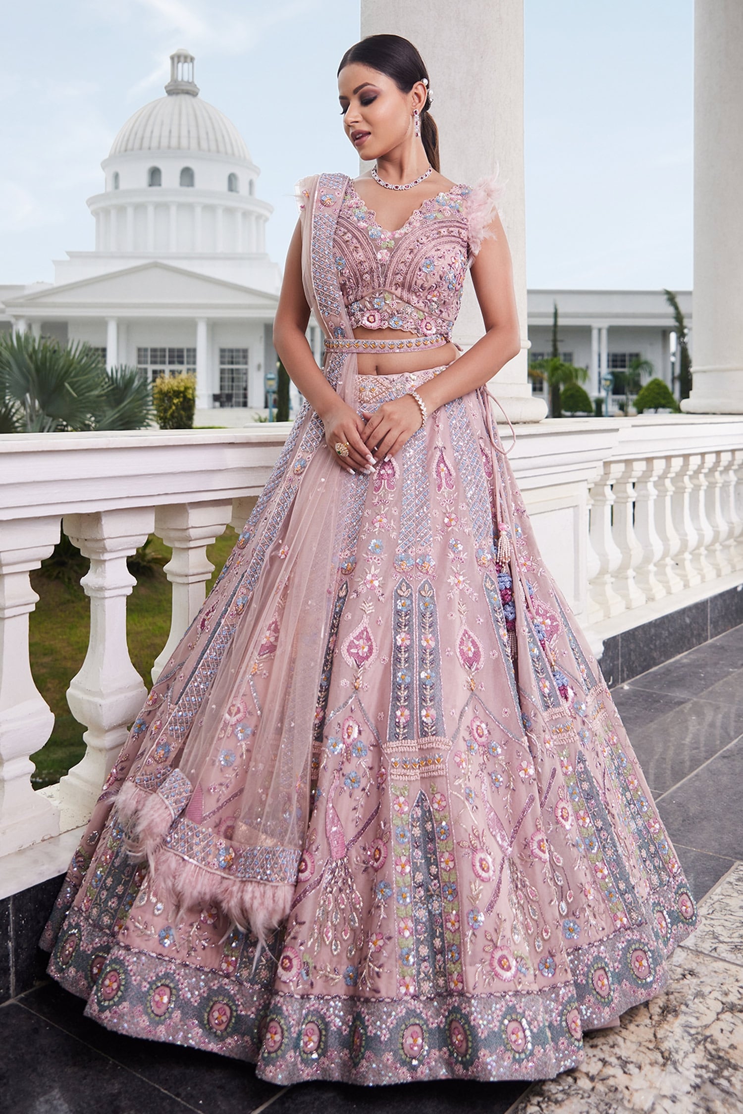 plu size women bridal lehenga choli in chandni chowk -9450111390 |  Heenastyle