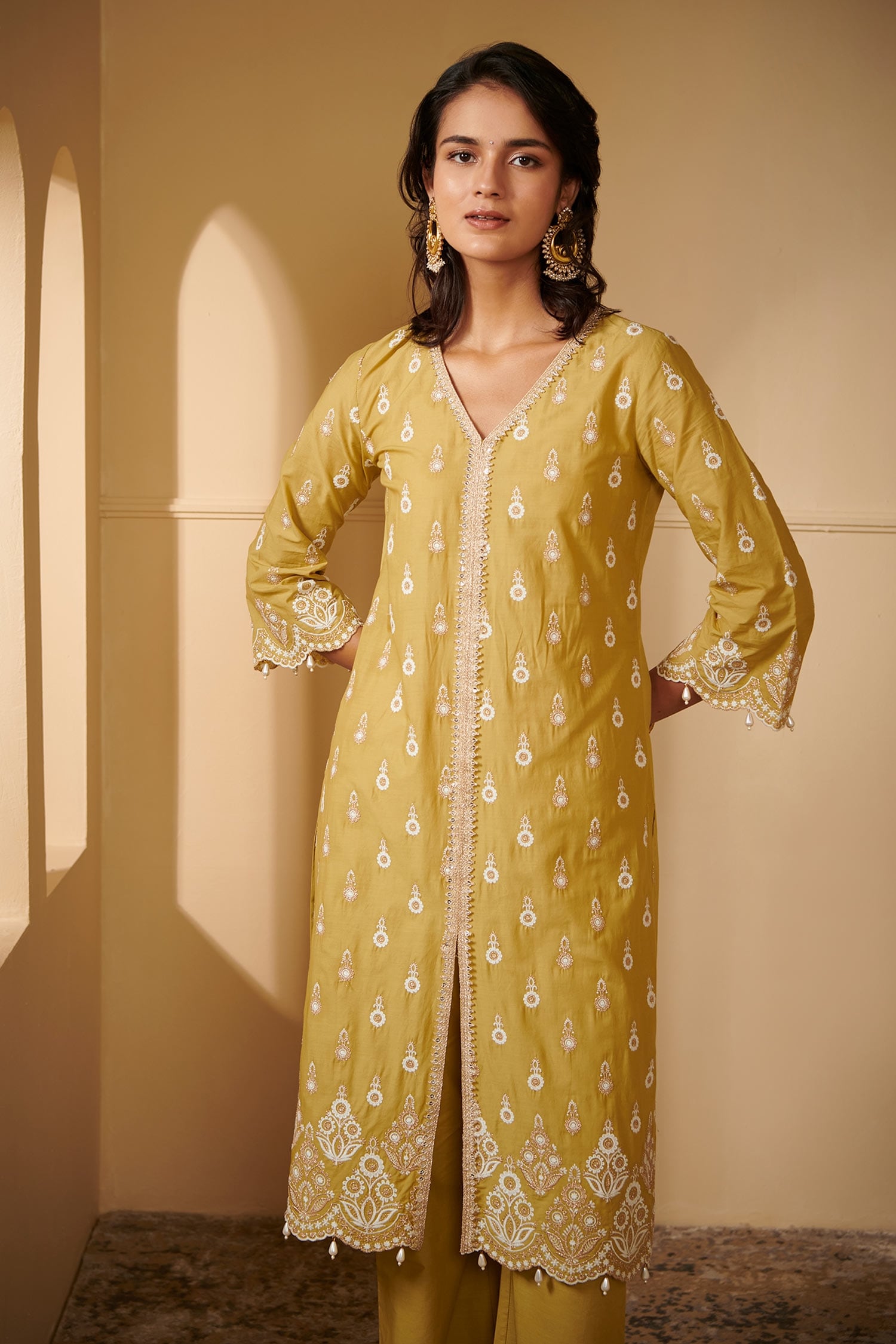 Buy Green 100 Pure Mulmul Embroidered Lace V Neck Ahar Kurta And Pant