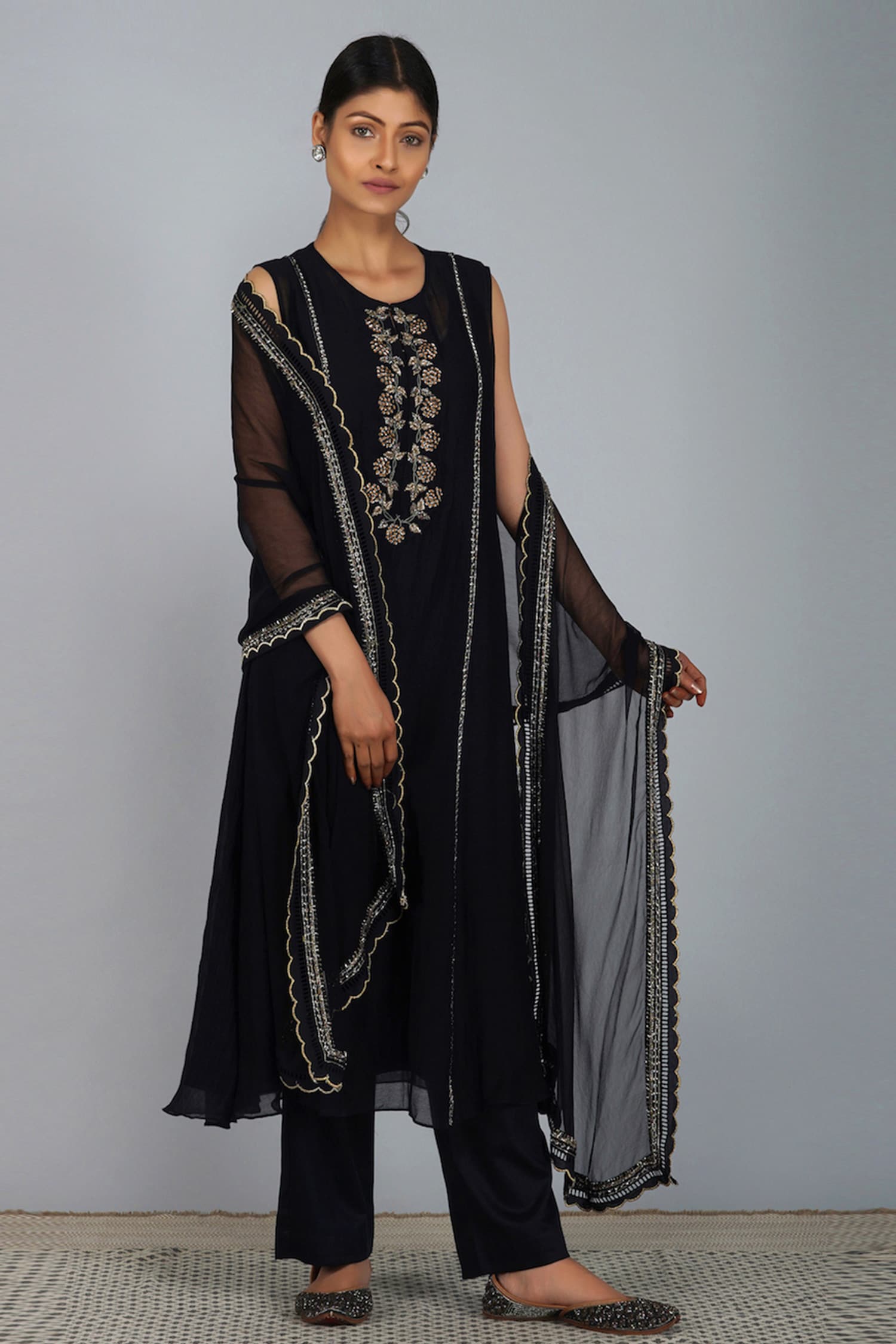 Buy Devyani Mehrotra Black Viscose Georgette Embroidered Kurta Set ...