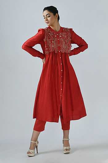 Buy Jajaabor Silk Chanderi Embroidered 