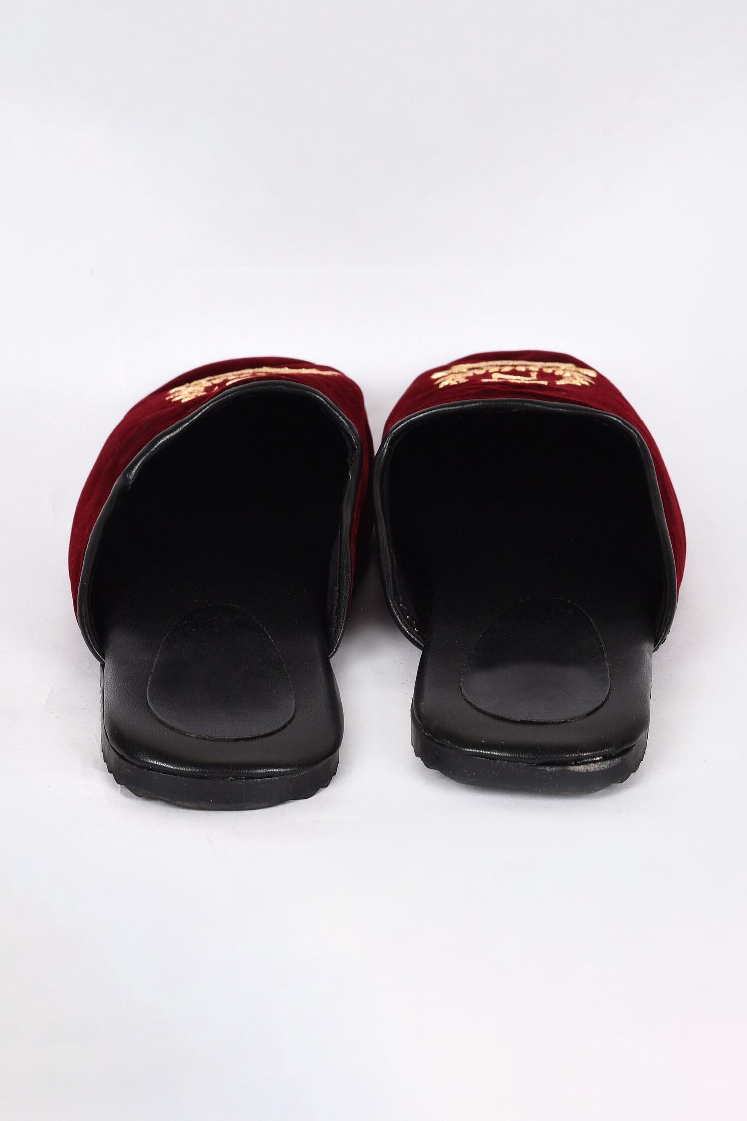 initial slippers womens